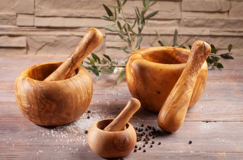 Mörser aus Olivenholz, rund - ca. Ø 10cm