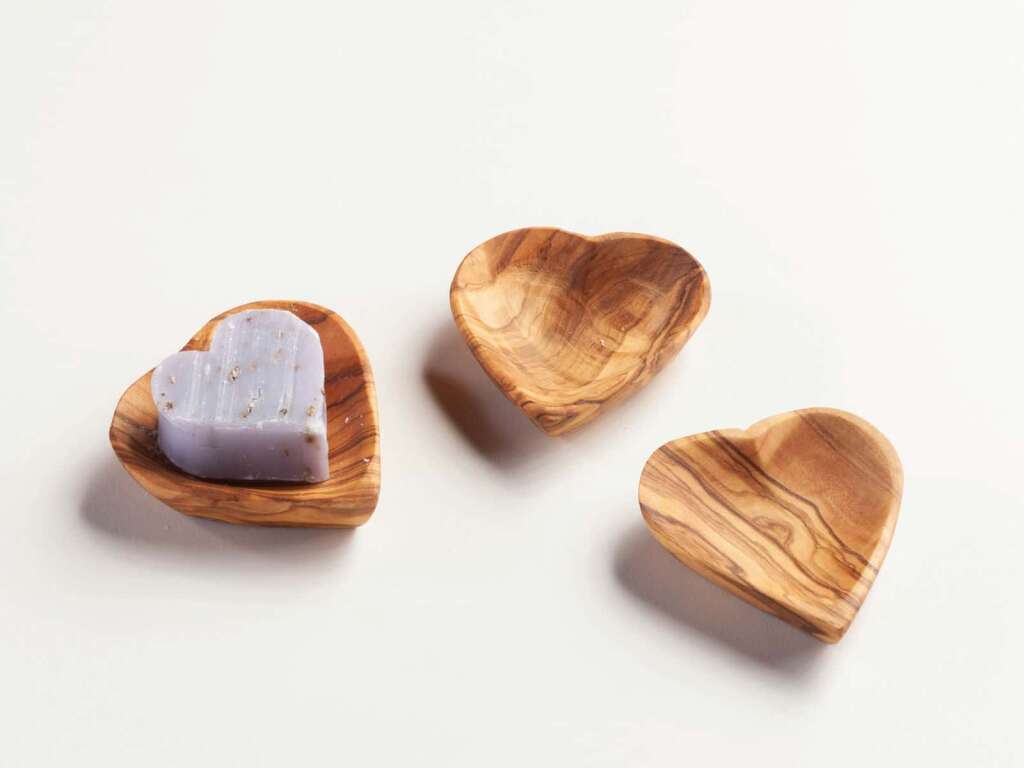 Olive wood soap dish, heart-shaped, mini, approx. 6 × 6 cm
