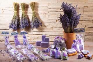 Lavendelstrau&szlig; aus der Provence im Spankorb