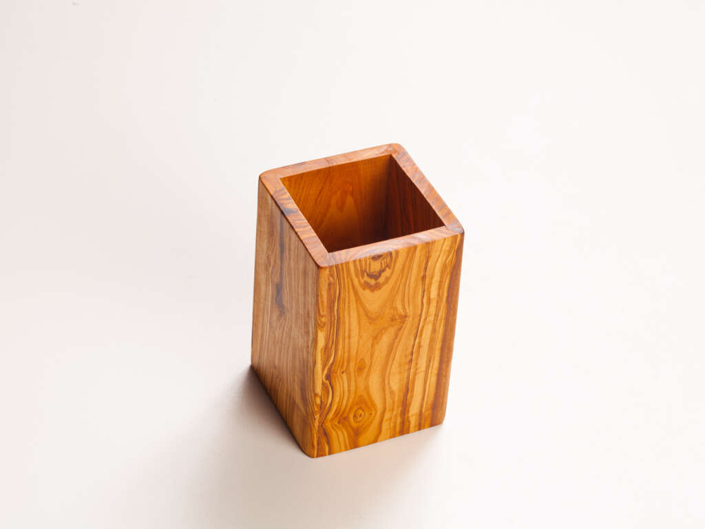 Küchenutensilienhalter aus Olivenholz, ca. 16 cm hoch